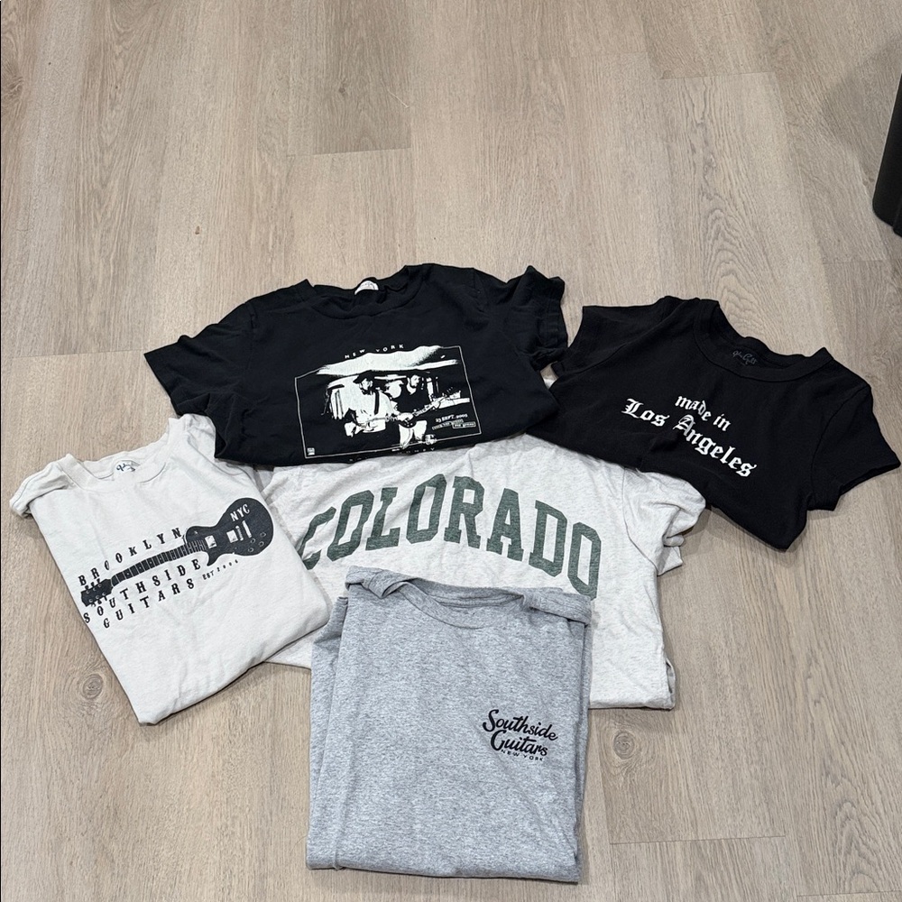 Brandy Melville Graphic T shirts